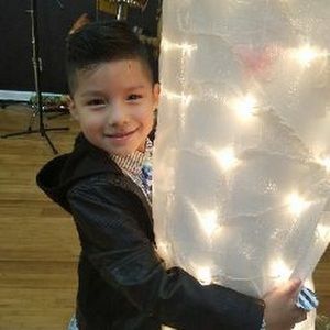 Meet your Posher, Gladis